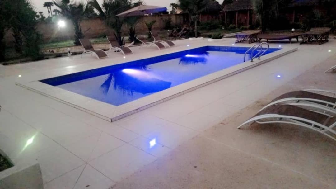 La Fandenoise Bed & Breakfast Thies Екстериор снимка